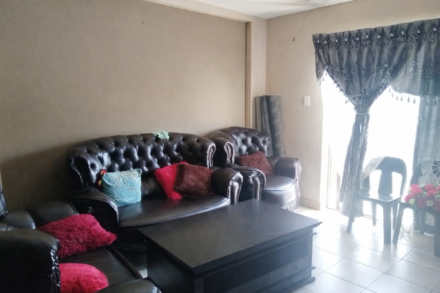 2 Bedroom Property for Sale in Potchefstroom North West